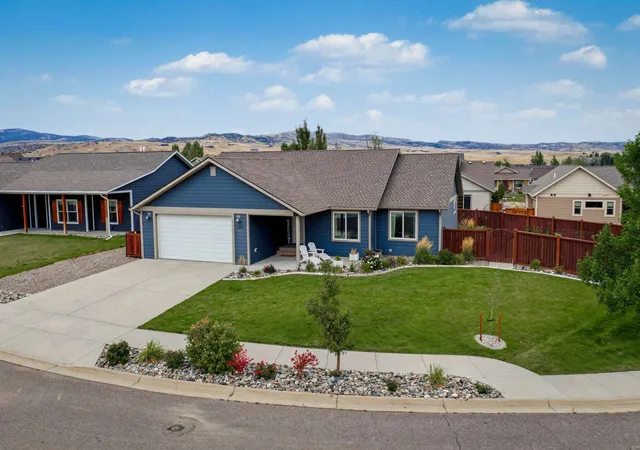 Single family home for sale at 2604 Meriwether Dr S, Livingston, MT 59047 | MLS# 30078861