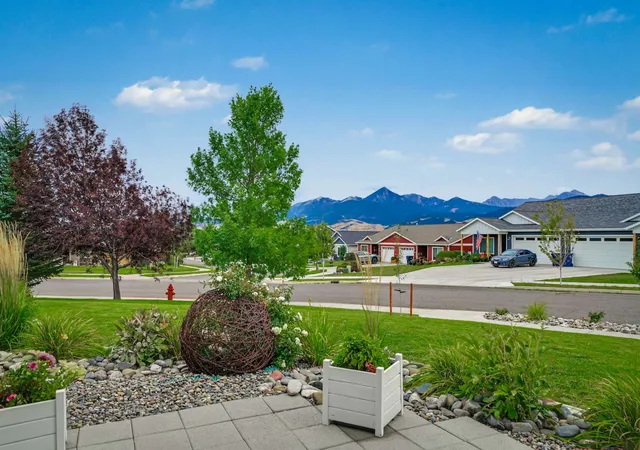 Photo 3 of Single family home for sale at 2604 Meriwether Dr S, Livingston, MT 59047 | MLS# 30078861 | Listing updated on 2026-10-02