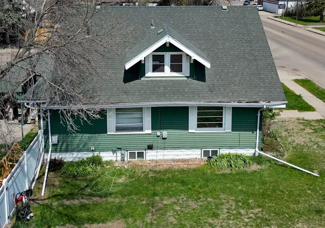 Photo 2 of Single family home for sale at 404 S Central Ave, Malta, MT 59538 | MLS# 30078883 | Listing updated on 2026-10-22
