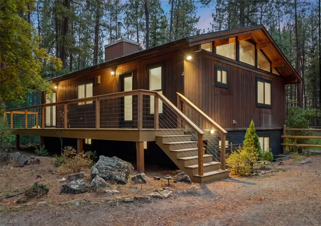 Photo 1 of Single family home for sale at 1013 Meadow Ln, Alberton, MT 59820 | MLS# 30078266 | Listing updated on 2026-10-19