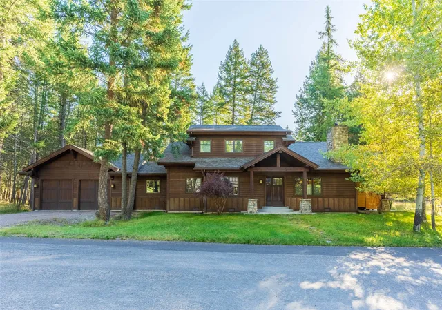 Photo 1 of Single family home for sale at 2095 Houston Dr, Whitefish, MT 59937 | MLS# 30079178 | Listing updated on 2026-10-21