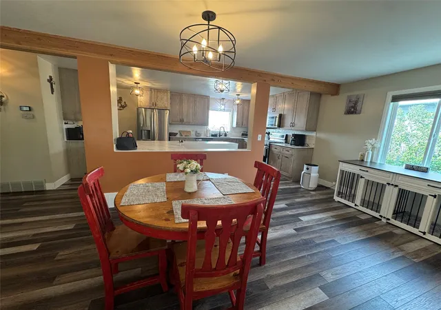 Photo 3 of Single family home for sale at 118 5th Avenue SW, Cut Bank, MT 59427 | MLS# 30079037 | Listing updated on 2026-10-19