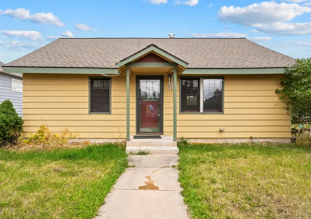 Photo 1 of Single family home for sale at 2435 Dixon Ave, Missoula, MT 59801 | MLS# 30079789 | Listing updated on 2026-10-20