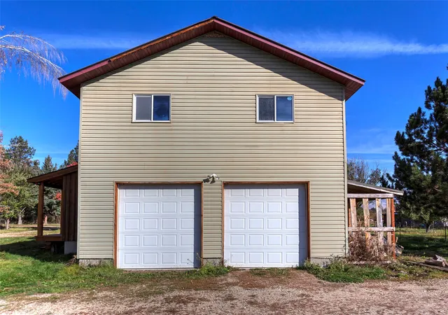Photo 3 of Single family home for sale at 5240 Lower Martin Ln, Florence, MT 59833 | MLS# 30079701 | Listing updated on 2026-10-20