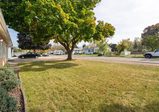 Photo 1 of Single family home for sale at 2406 S 9th Street W, Missoula, MT 59801 | MLS# 30079650 | Listing updated on 2026-10-19