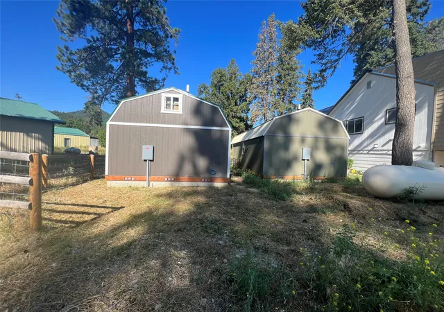 Photo 3 of House for sale at 111 Tiger St, Saint Regis, MT 59866 | MLS# 30079834 | Listing updated on 2026-10-21