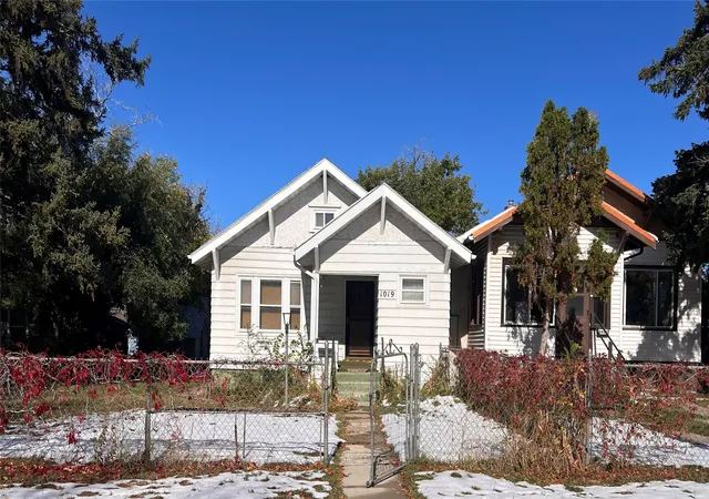 Photo 1 of Single family home for sale at 1019 9th Avenue S, Great Falls, MT 59405 | MLS# 30079869 | Listing updated on 2026-10-17