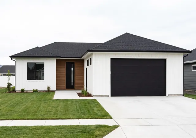 Photo 2 of Single family home for sale at 4420 Haidyn Way, Missoula, MT 59803 | MLS# 30079857 | Listing updated on 2026-10-16