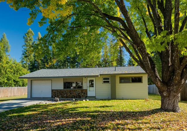 Photo 1 of Single family home for sale at 123 Highwood Dr, Libby, MT 59923 | MLS# 30079911 | Listing updated on 2026-10-20