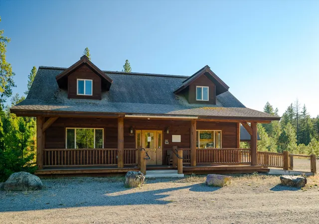 Photo 3 of Single family home for sale at 17132 US Hwy 2, Troy, MT 59935 | MLS# 30079837 | Listing updated on 2026-10-19