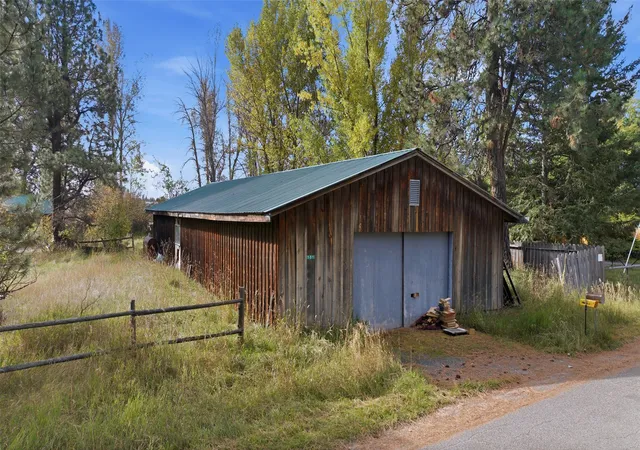 Photo 4 of Single family home for sale at 181 Chief Looking Glass Rd, Florence, MT 59833 | MLS# 30079973 | Listing updated on 2026-10-22