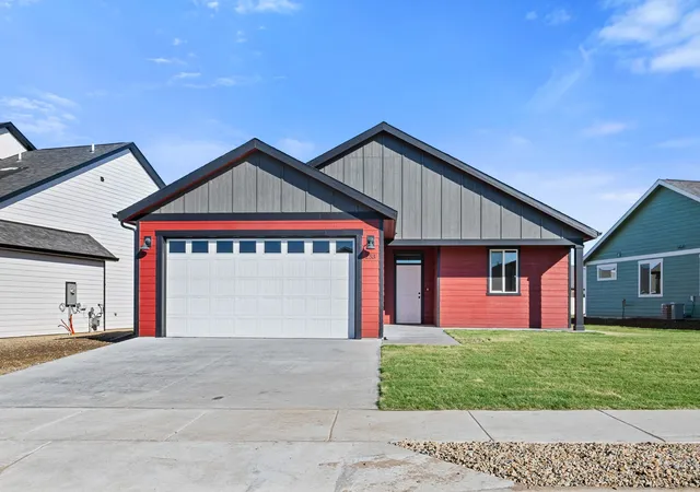 Photo 1 of Single family home for sale at 253 Stirling Loop, East Helena, MT 59635 | MLS# 30079750 | Listing updated on 2026-10-21