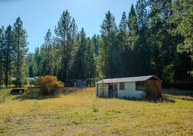 Photo 4 of Land for sale at Tbd Sunset St, Troy, MT 59935 | MLS# 30079972 | Listing updated on 2026-10-19