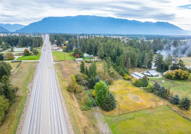 Photo 3 of Single family home for sale at 6470 US Hwy 2 W, Columbia Falls, MT 59912 | MLS# 30080022 | Listing updated on 2026-10-20