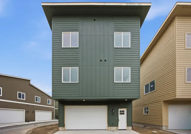 Photo 2 of Single family home for sale at 4388 Bantry Ct, Missoula, MT 59808 | MLS# 30080055 | Listing updated on 2026-10-20