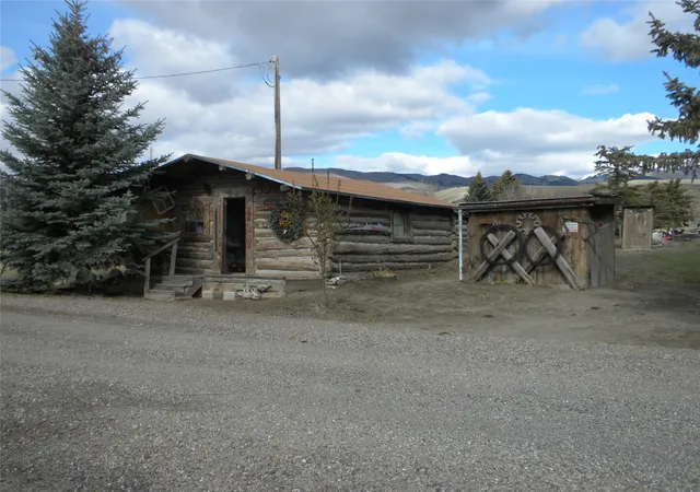 Photo 1 of Single family home for sale at 4 Blackman St, Silver Star, MT 59751 | MLS# 30080067 | Listing updated on 2026-10-20