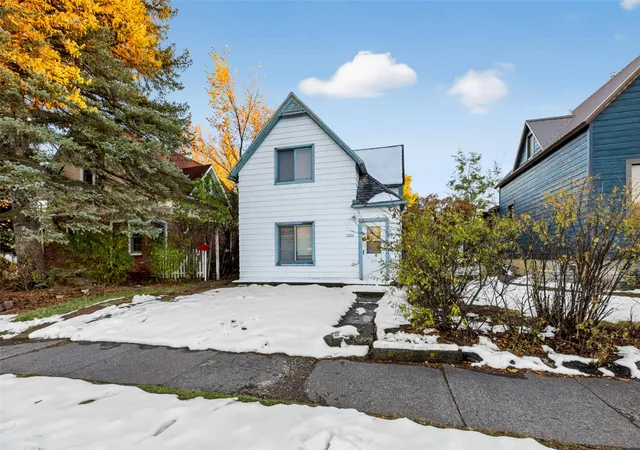 Photo 1 of Single family home for sale at 3222 5th Avenue N, Great Falls, MT 59401 | MLS# 30079885 | Listing updated on 2026-10-28