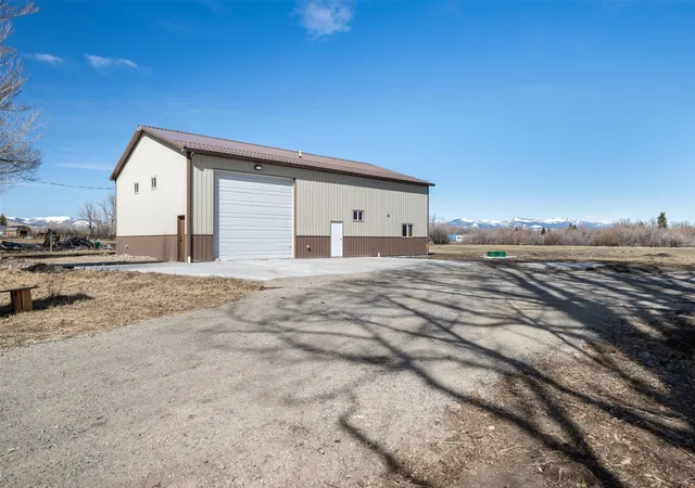 Photo 1 of Single family home for sale at 219 Ayers St, Anaconda, MT 59711 | MLS# 30080128 | Listing updated on 2026-10-21