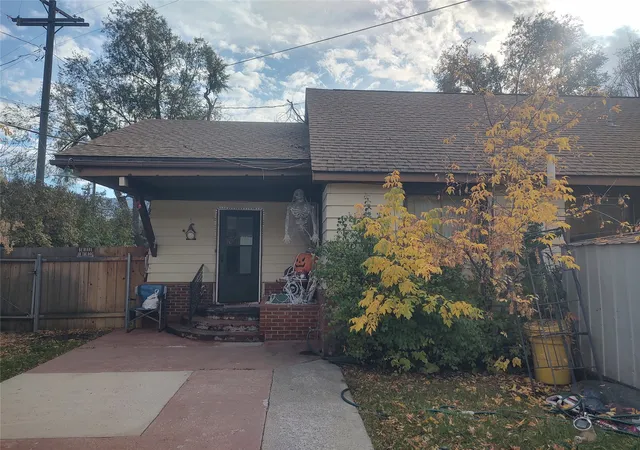 Photo 2 of Single family home for sale at 1170 Thibodeau Ln, Missoula, MT 59802 | MLS# 30080124 | Listing updated on 2026-10-22