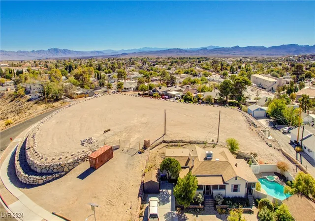 Photo 4 of Land for sale at 701 Park Pl, Boulder City, NV 89005 | MLS# 2630706 | Listing updated on 2026-09-14