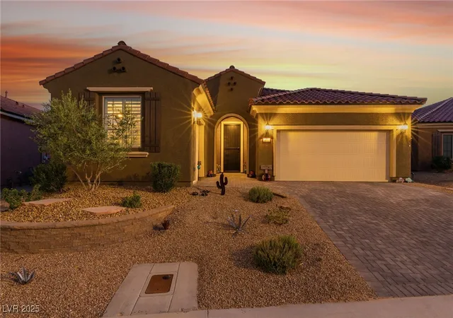 Photo 3 of Sale Pending at 977 Majestic View, Mesquite, NV 89034 | MLS# 2688006 | Listing updated on 2026-09-26