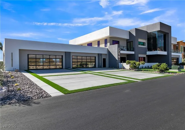 Photo 3 of Single family home for sale at 3266 S Spring Mountain Blvd, Pahrump, NV 89048 | MLS# 2699341 | Listing updated on 2026-09-16