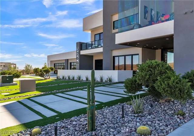Photo 4 of Single family home for sale at 3266 S Spring Mountain Blvd, Pahrump, NV 89048 | MLS# 2699341 | Listing updated on 2026-09-16