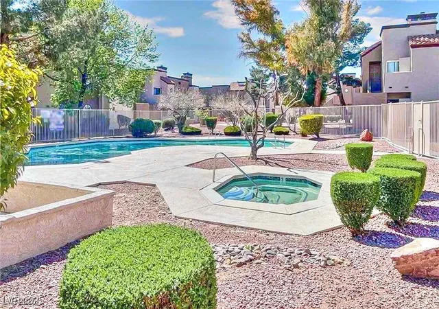 Listing Photo 4 - Condo for sale in building located at 2966 Juniper Hls Blvd, Las Vegas, NV 89142 - Unit #204