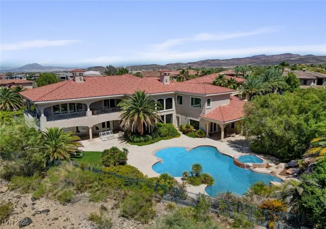 Photo 2 of Mansion for sale at 1541 Villa Rica Dr, Henderson, NV 89052 | MLS# 2710989 | Listing updated on 2026-09-12
