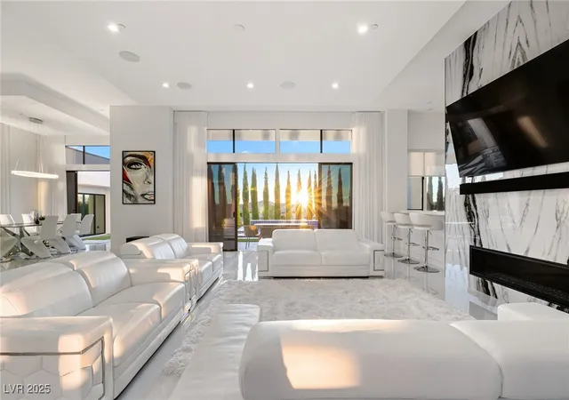 Photo 3 of Single family home for sale at 9760 Solar Ave, Las Vegas, NV 89149 | MLS# 2714965 | Listing updated on 2026-09-12