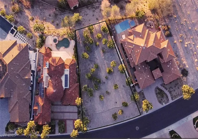 Photo 1 of Land for sale at 17 Grand Miramar Dr, Henderson, NV 89011 | MLS# 2715042 | Listing updated on 2026-10-05