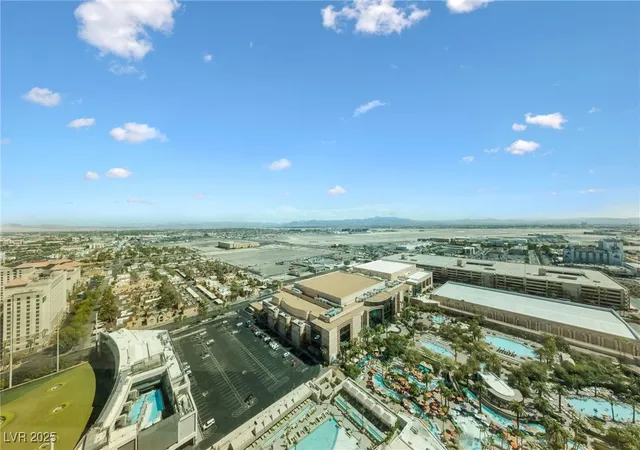 Photo 4 of Condo for sale at 145 E Harmon Ave #2918, Las Vegas, NV 89109 | MLS# 2716462 | Listing updated on 2026-09-29