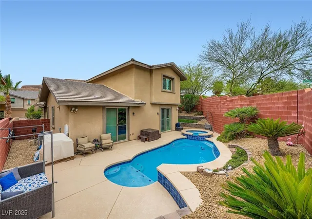 Photo 1 of Single family home for sale at 5568 Trilling Bird Dr, Las Vegas, NV 89135 | MLS# 2720722 | Listing updated on 2026-09-19