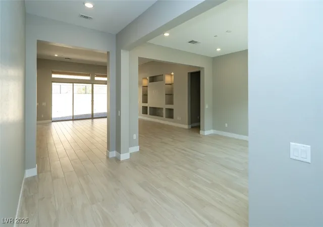 Photo 2 of Single family home for sale at 157 Mirage View Dr, Henderson, NV 89011 | MLS# 2728147 | Listing updated on 2026-09-14