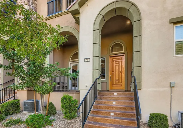 Photo 4 of Townhouse for sale at 51 Via Di Vita, Henderson, NV 89011 | MLS# 2732134 | Listing updated on 2026-09-05