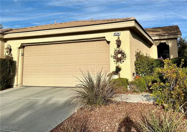 Photo 1 of Townhouse for sale at 4534 Regalo Bello St, Las Vegas, NV 89135 | MLS# 2733155 | Listing updated on 2026-10-01