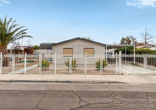 Photo 1 of Sale Pending at 3426 Cactus Springs Dr, Las Vegas, NV 89115 | MLS# 2735446 | Listing updated on 2026-10-03