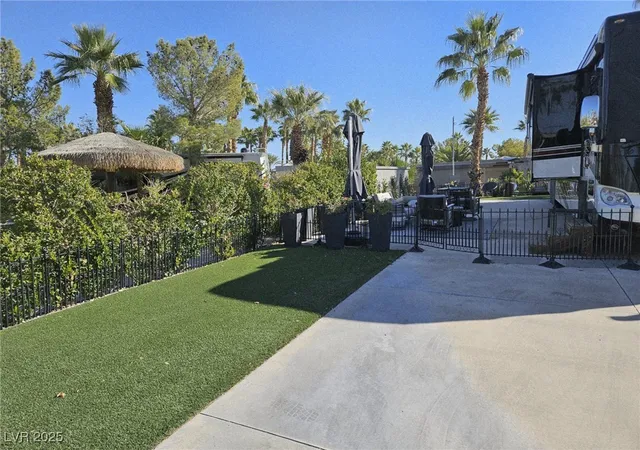 Photo 2 of Land for sale at 8175 Arville St #384, Las Vegas, NV 89139 | MLS# 2737355 | Listing updated on 2026-09-05