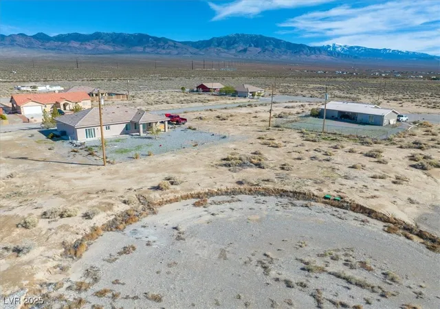 Photo 4 of Sale Pending at 6541 N Frontier Ct, Pahrump, NV 89060 | MLS# 2739517 | Listing updated on 2026-09-18