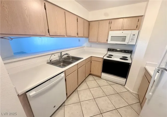 Photo 3 of Condo for sale at 2064 Mesquite Ln #102, Laughlin, NV 89029 | MLS# 2740556 | Listing updated on 2026-08-31