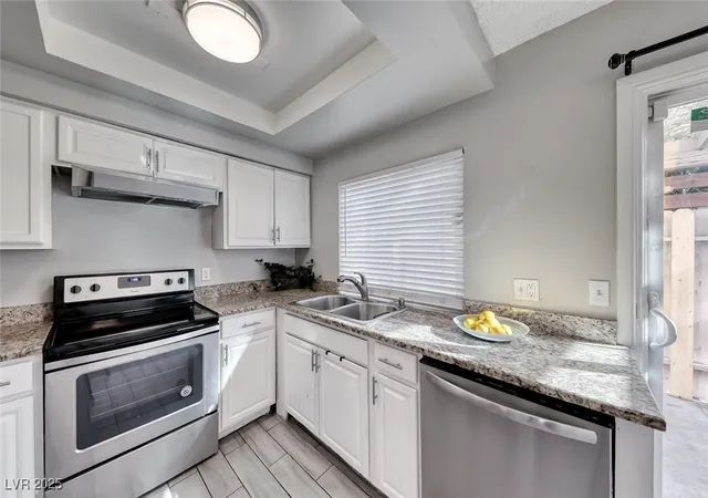 Photo 2 of Townhouse for sale at 4770 Topaz St #46, Las Vegas, NV 89121 | MLS# 2741651 | Listing updated on 2026-09-16