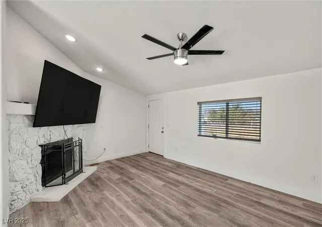 Photo 4 of Sale Pending at 1621 Windy Ln, Pahrump, NV 89048 | MLS# 2742413 | Listing updated on 2026-09-23