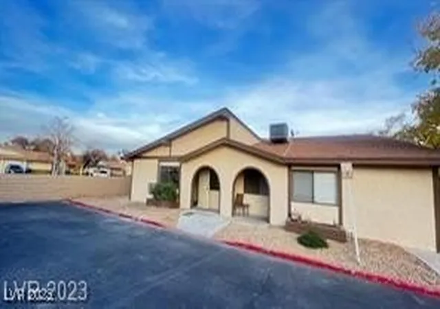 Photo 2 of Townhouse for sale at 5705 Smoke Ranch Rd #B, Las Vegas, NV 89108 | MLS# 2743416 | Listing updated on 2026-09-06
