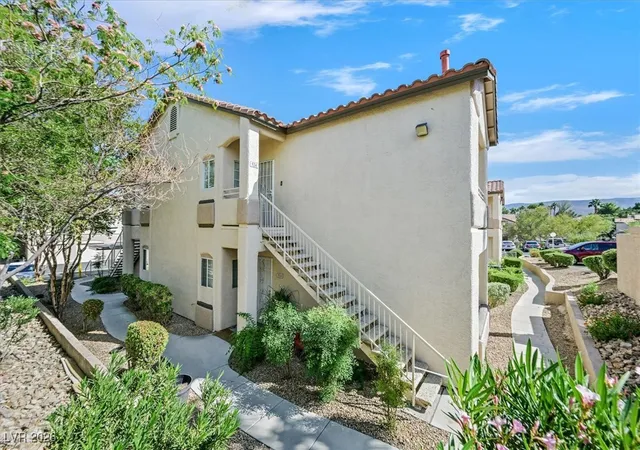 Photo 1 of Condo for sale at 75 N Valle Verde Dr #524, Henderson, NV 89074 | MLS# 2744887 | Listing updated on 2026-09-01