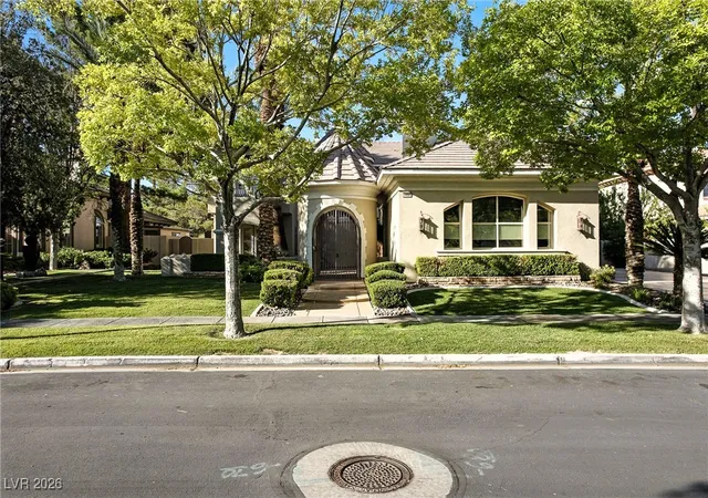 Photo 3 of Single family home for sale at 9408 Players Cyn Ct, Las Vegas, NV 89144 | MLS# 2745974 | Listing updated on 2026-09-07