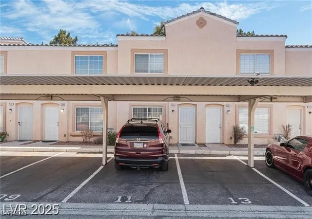 Townhouse for sale at 2211 Sleepy Ct, Las Vegas, NV 89106 | MLS# 2746577
