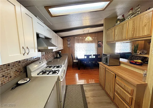 Photo 3 of Manufactured home for sale at 3102 Comitan Ln, Las Vegas, NV 89122 | MLS# 2746318 | Listing updated on 2026-09-17