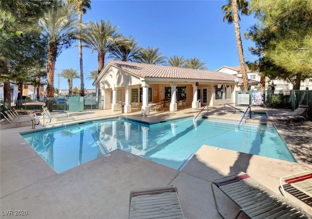 Listing Photo 5 - Condo for sale in building located at 7450 S Eastern Ave, Las Vegas, NV 89123 - Unit #1077