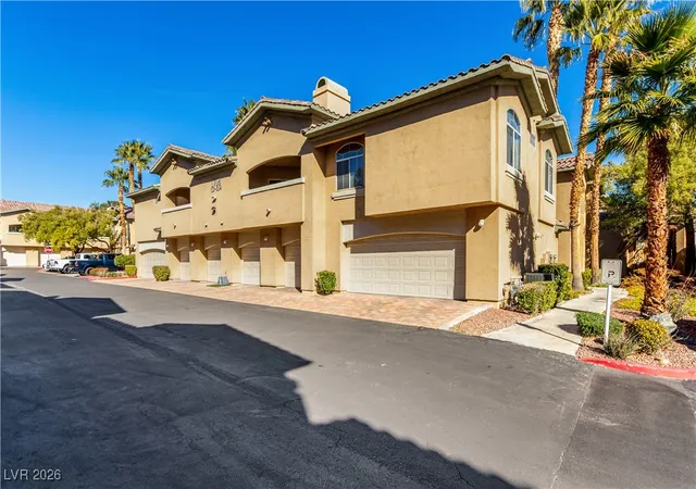Photo 3 of Sale Pending at 1708 Sky Of Red Dr #204, Las Vegas, NV 89128 | MLS# 2748512 | Listing updated on 2026-09-01