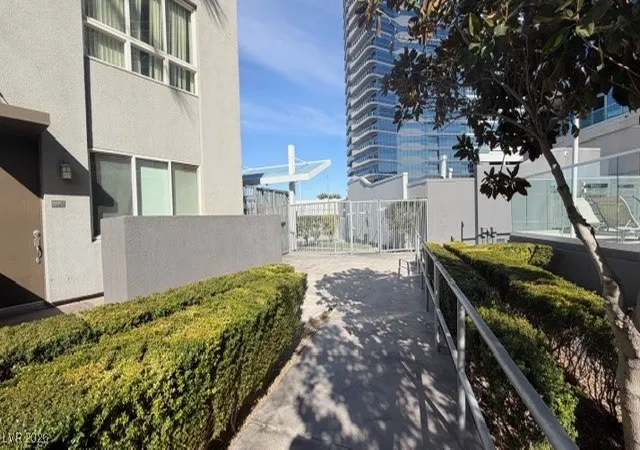 Listing Photo 4 - Condo for sale in building located at 4535 Dean Martin Dr, Las Vegas, NV 89103 - Unit #107
